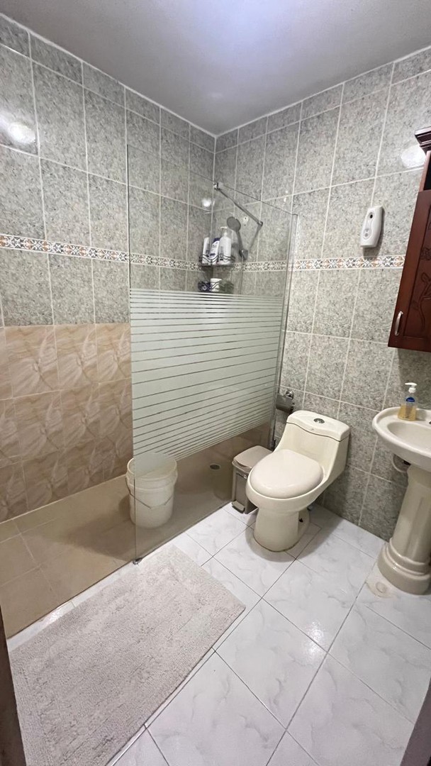 casas - Casa de dos niveles en venta, en Villa Aura Santo Domingo  7