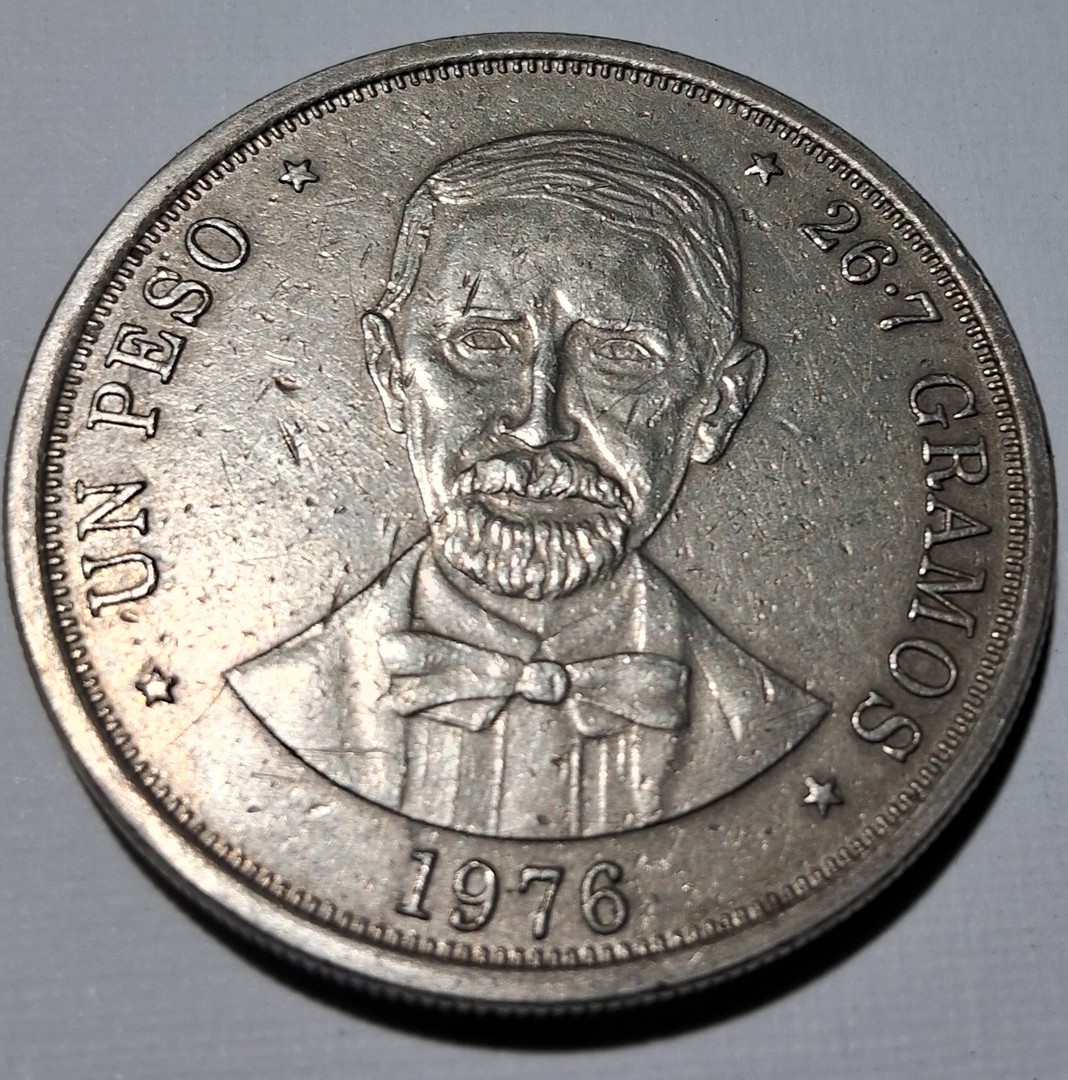 hobby y coleccion - Moneda Conmemorativa de 1976 (Primer peso en moneda de   Juan Pablo Duarte)