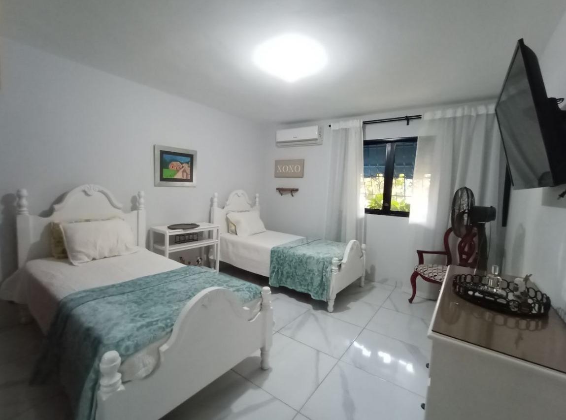 apartamentos - Alquiler Apartamento Amueblado de 3 Habitaciones, Bella Vista, Santo Domingo 5