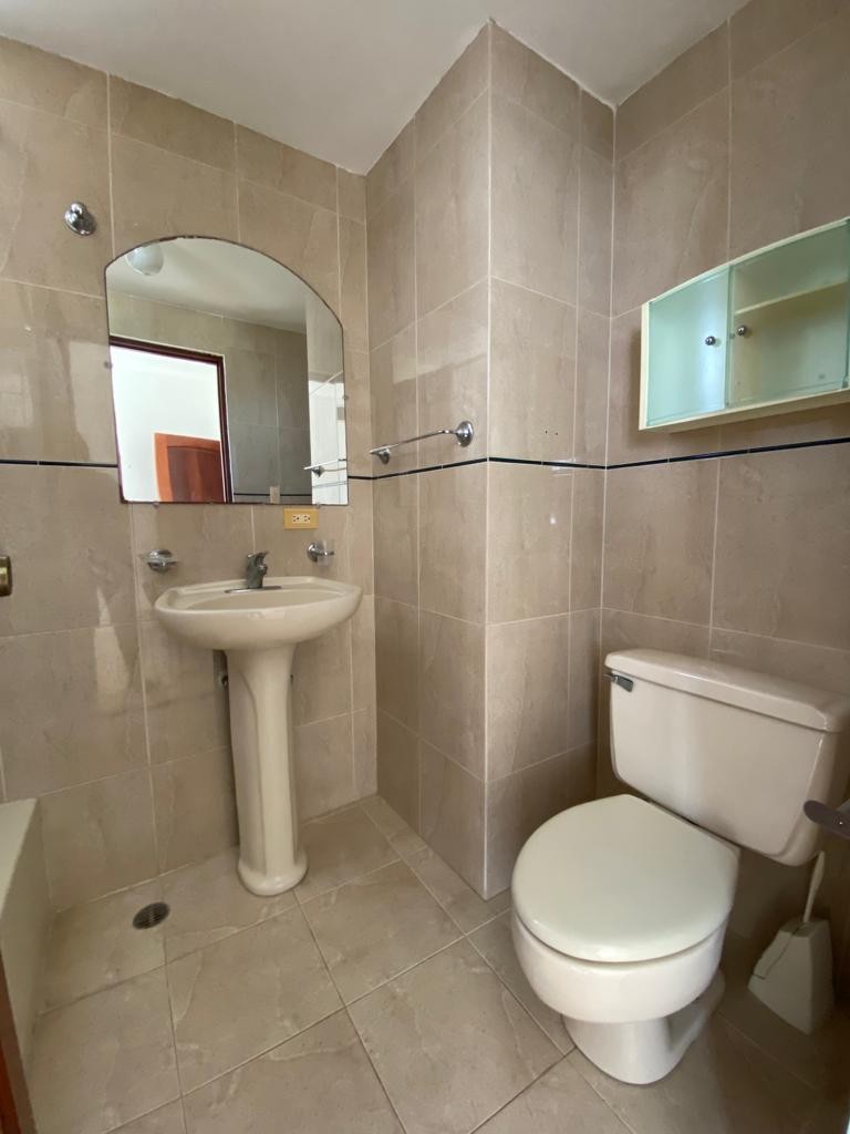 apartamentos - Venta de apartamento en Naco 7