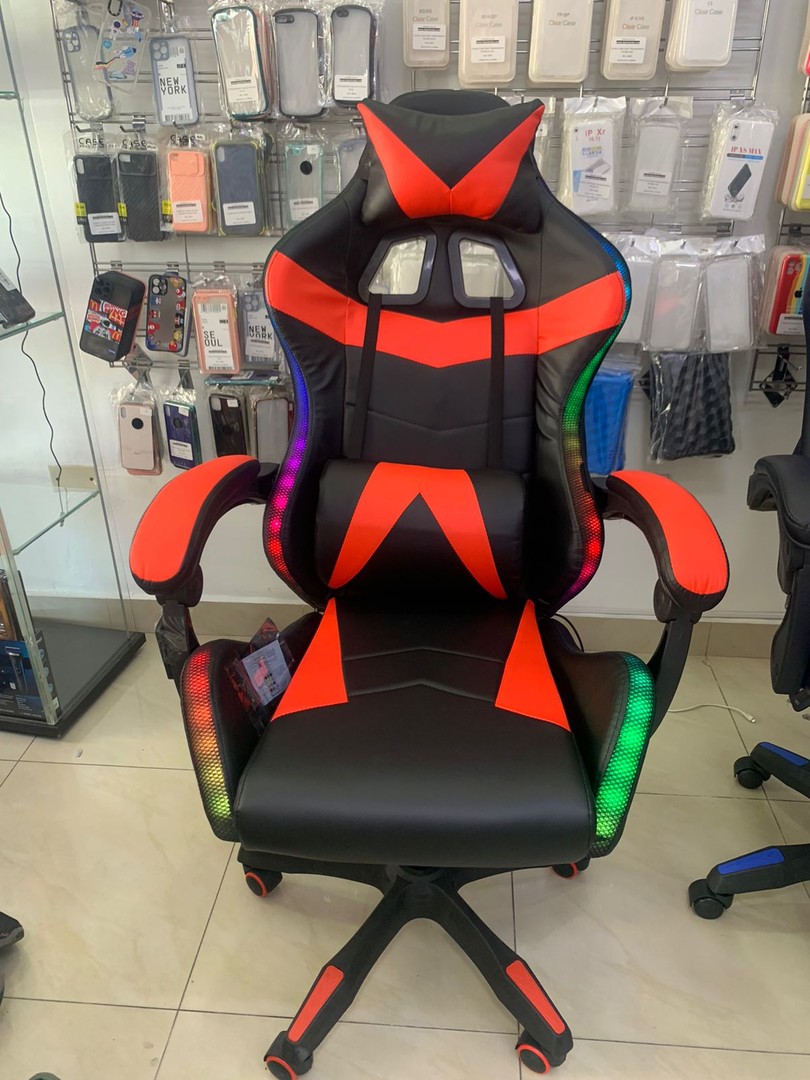 muebles y colchones - Silla gaming respaldo alto reclinable RGB, enciende luces 2