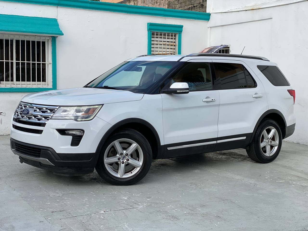 jeepetas y camionetas - FORD EXPLORER XLT 2019  4