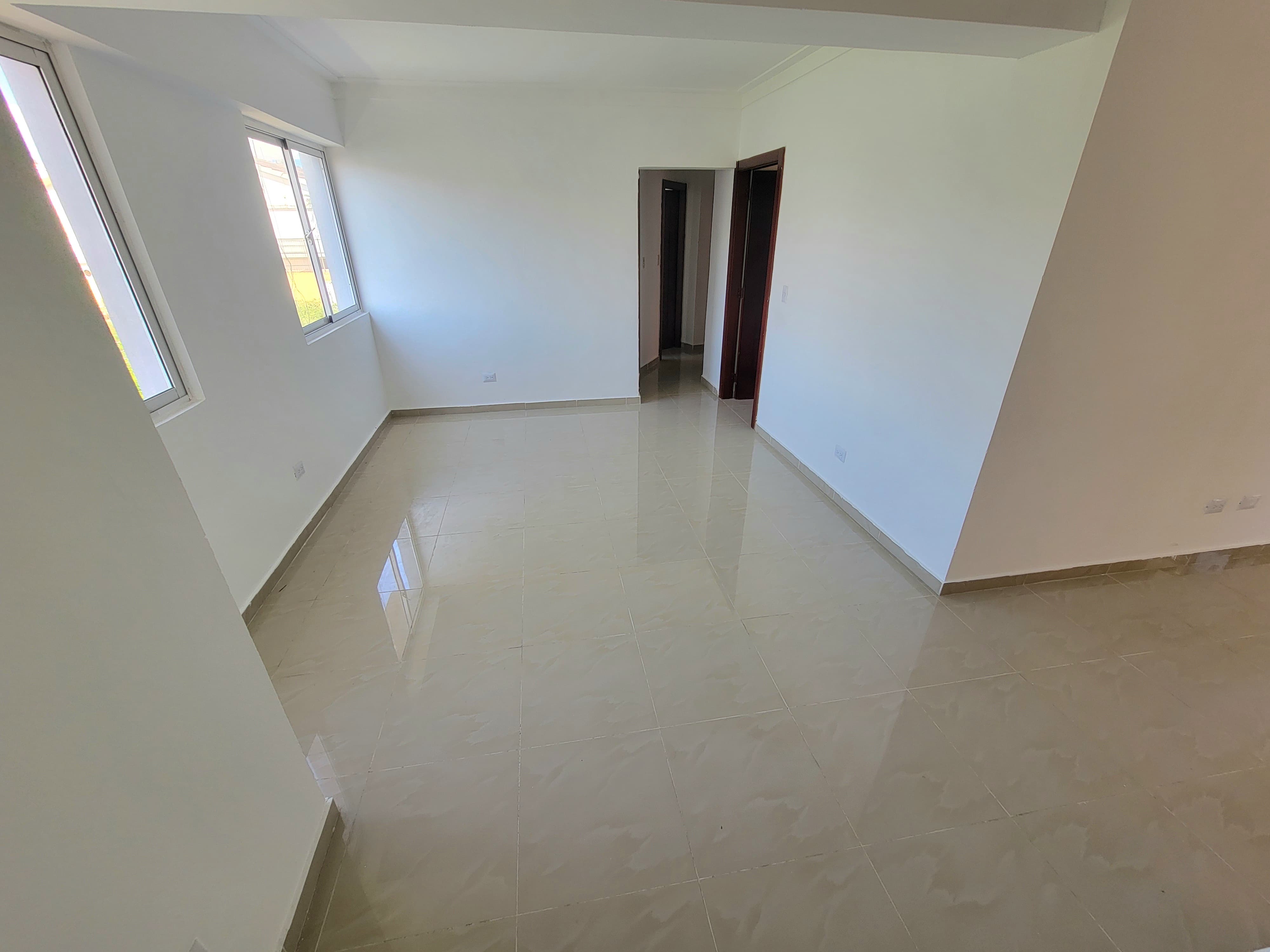 apartamentos - venta de apartamento 2do piso con 3 parqueos reparto los 3 ojos Santo Domingo  7