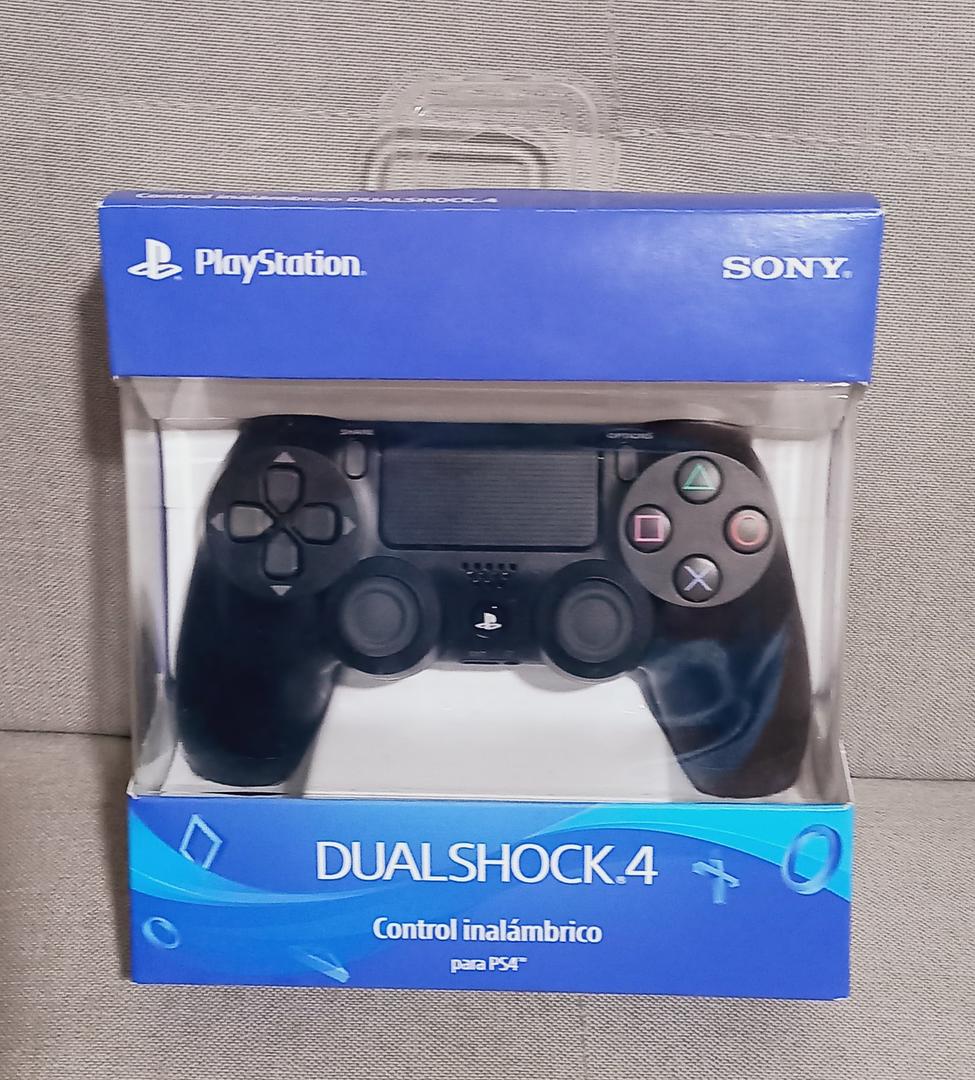 consolas y videojuegos - Play Station 4 como nueva 1