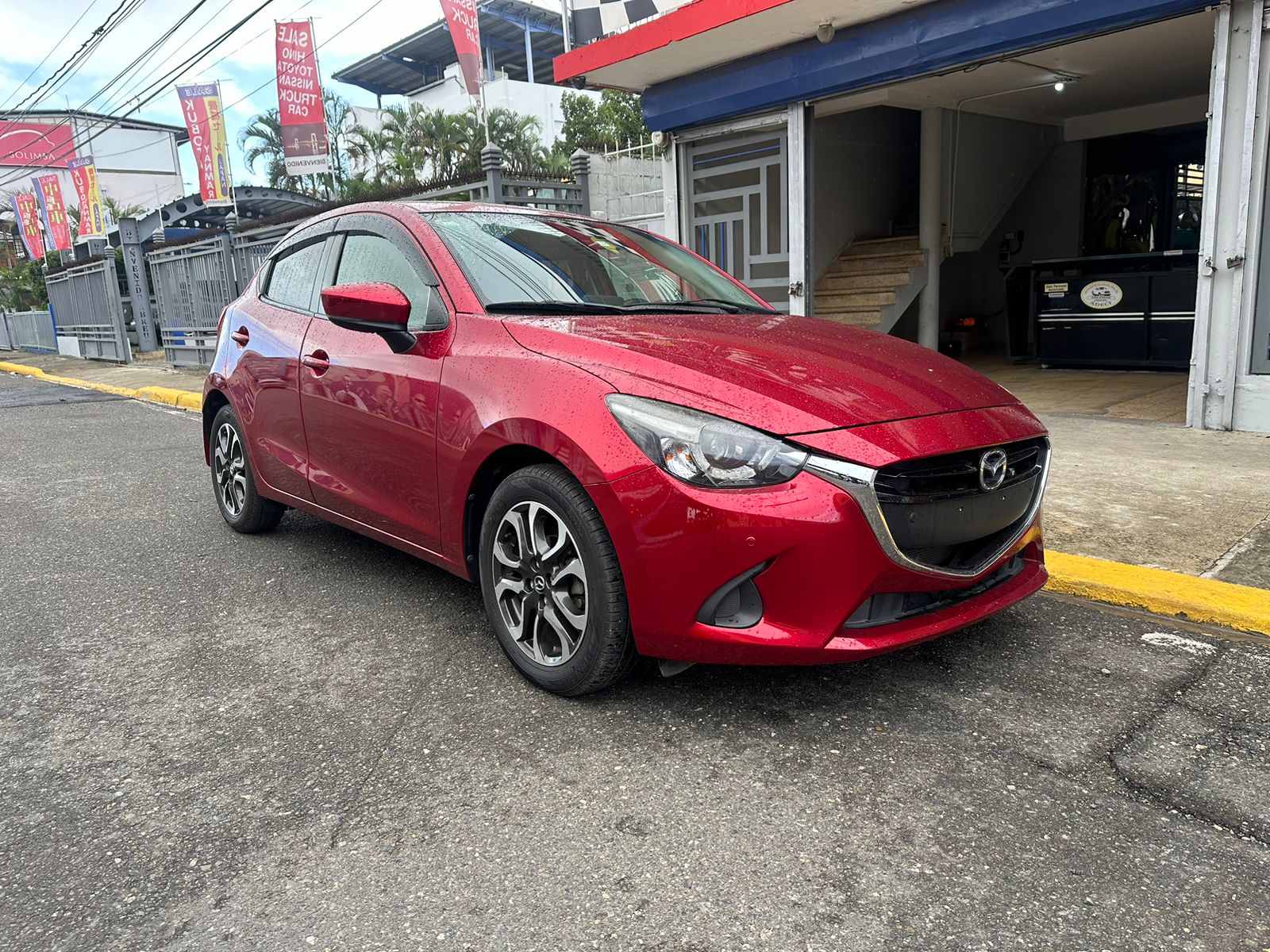 otros vehiculos - Mazda demio año 2018, recién importado de Japón. 