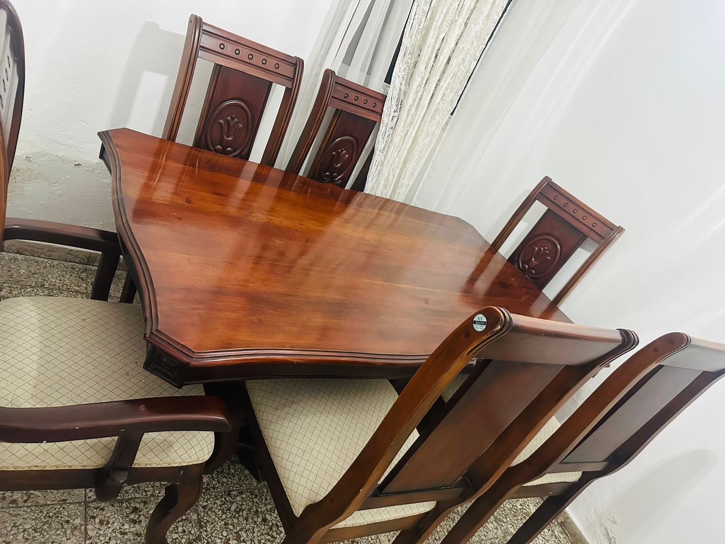 muebles y colchones - Comedor en caoba de 6 asientos. 3