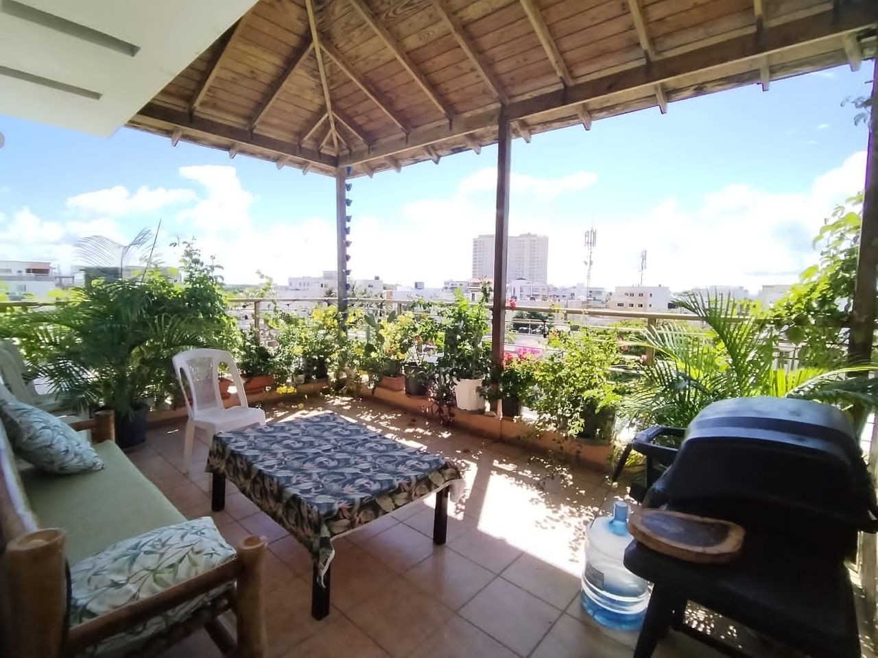 penthouses - Vendo PentHouse AMUEBLADO en EL Cacique 0