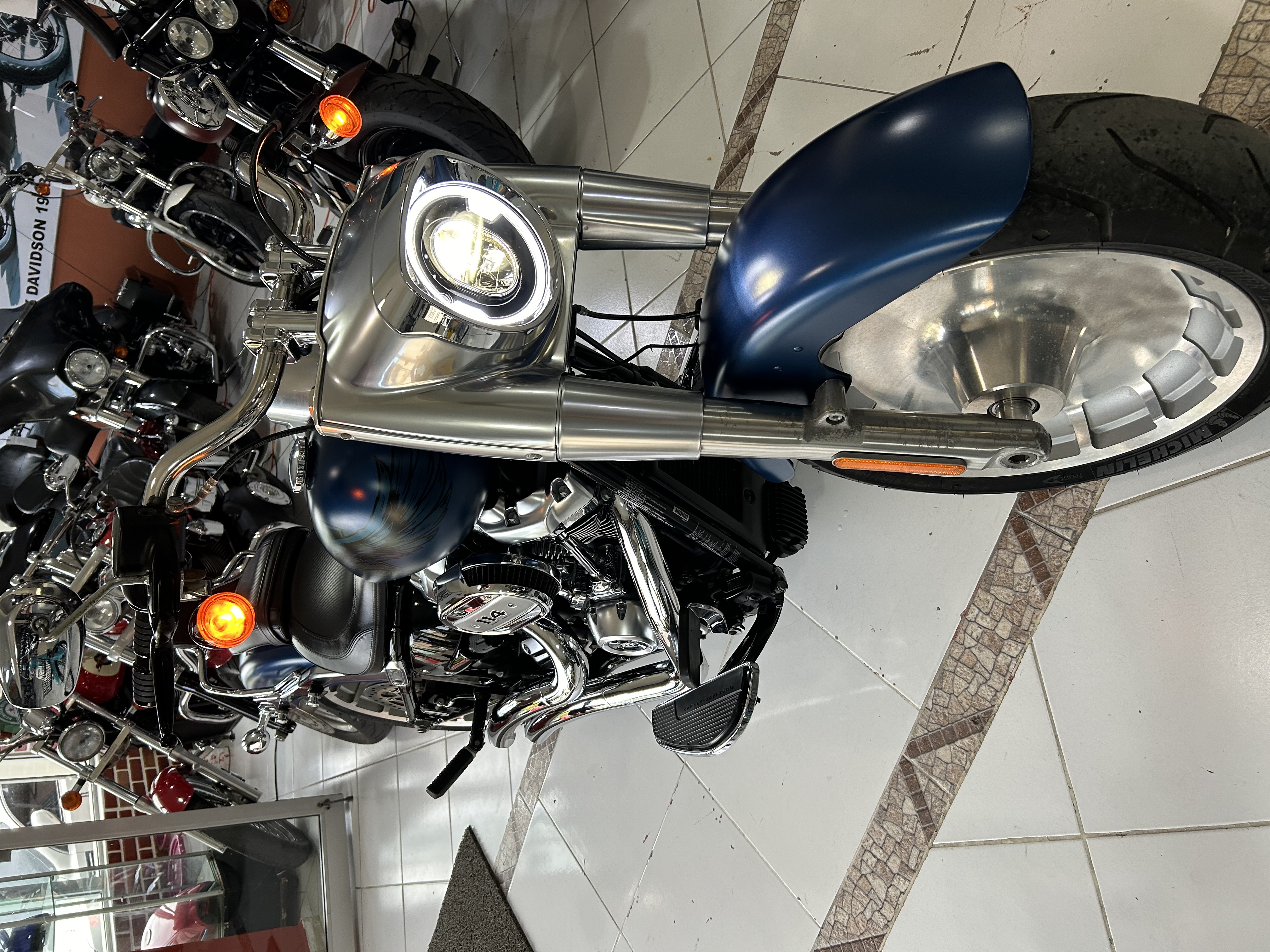 motores y pasolas - Harley Davidson Fat Boy Año 2018 4