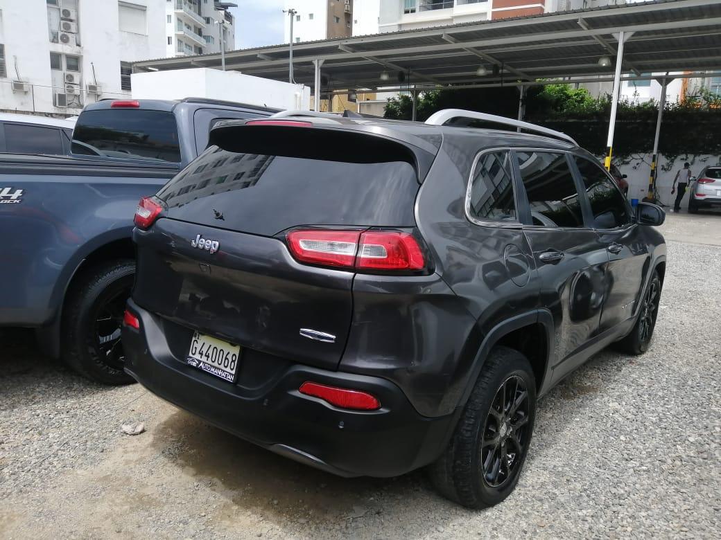 jeepetas y camionetas - JEEP CHEROKEE LATITUDE 2016 3