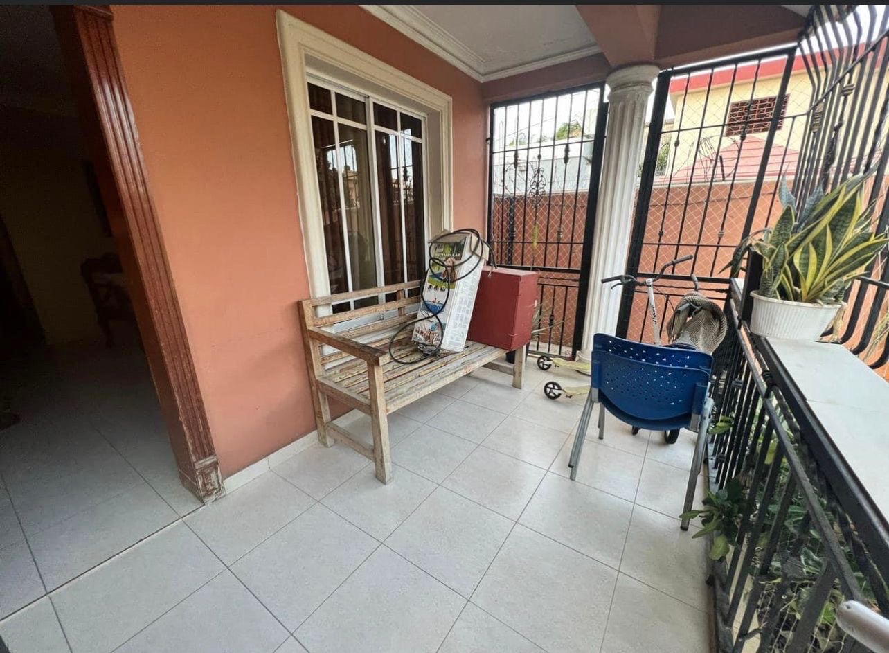 casas - Vendo casa! En la autopista de san Isidro, zona oriental Santo Domingo este 6