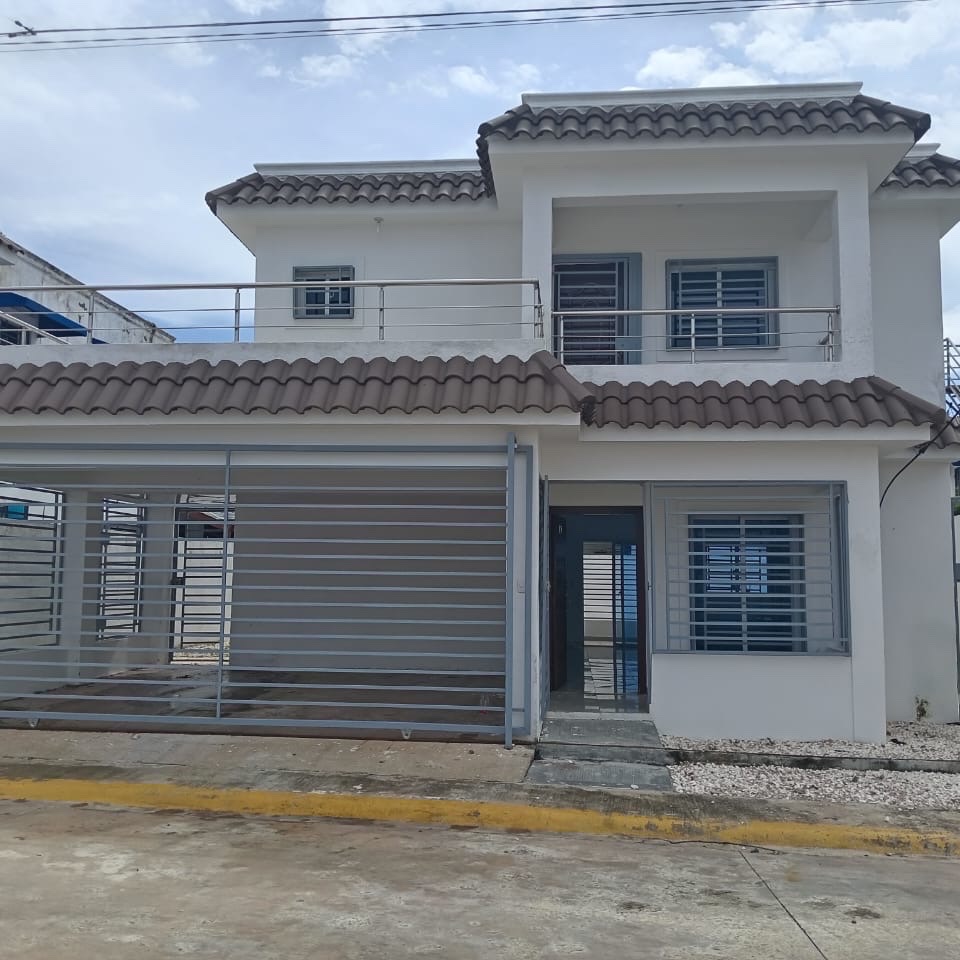 casas - venta de casa en la autopista de san Isidro santo Domingo este 