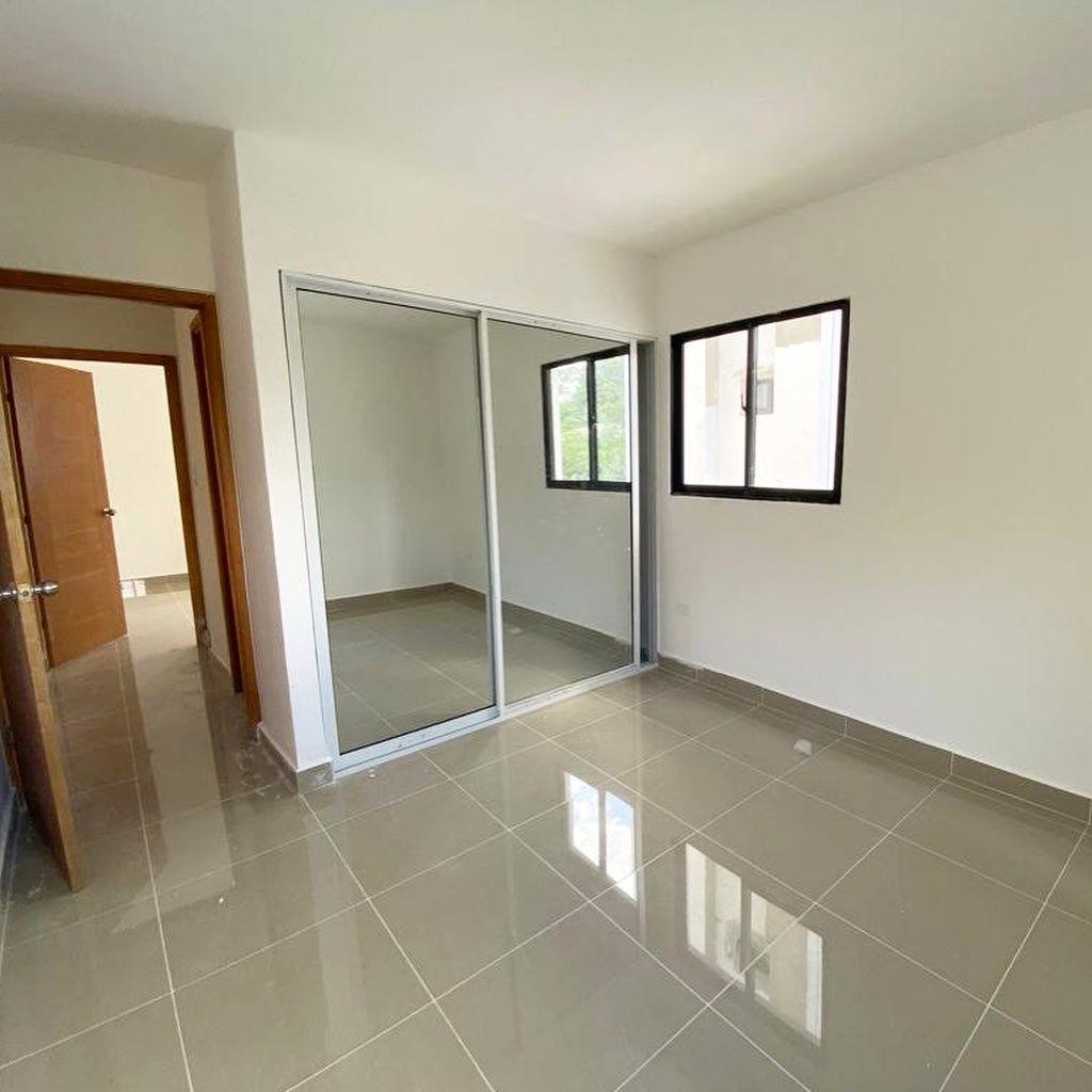 apartamentos - ¡Lujoso Apartamento con Piscina en Los Laureles, Santiago. Zona Exclusiva! 4