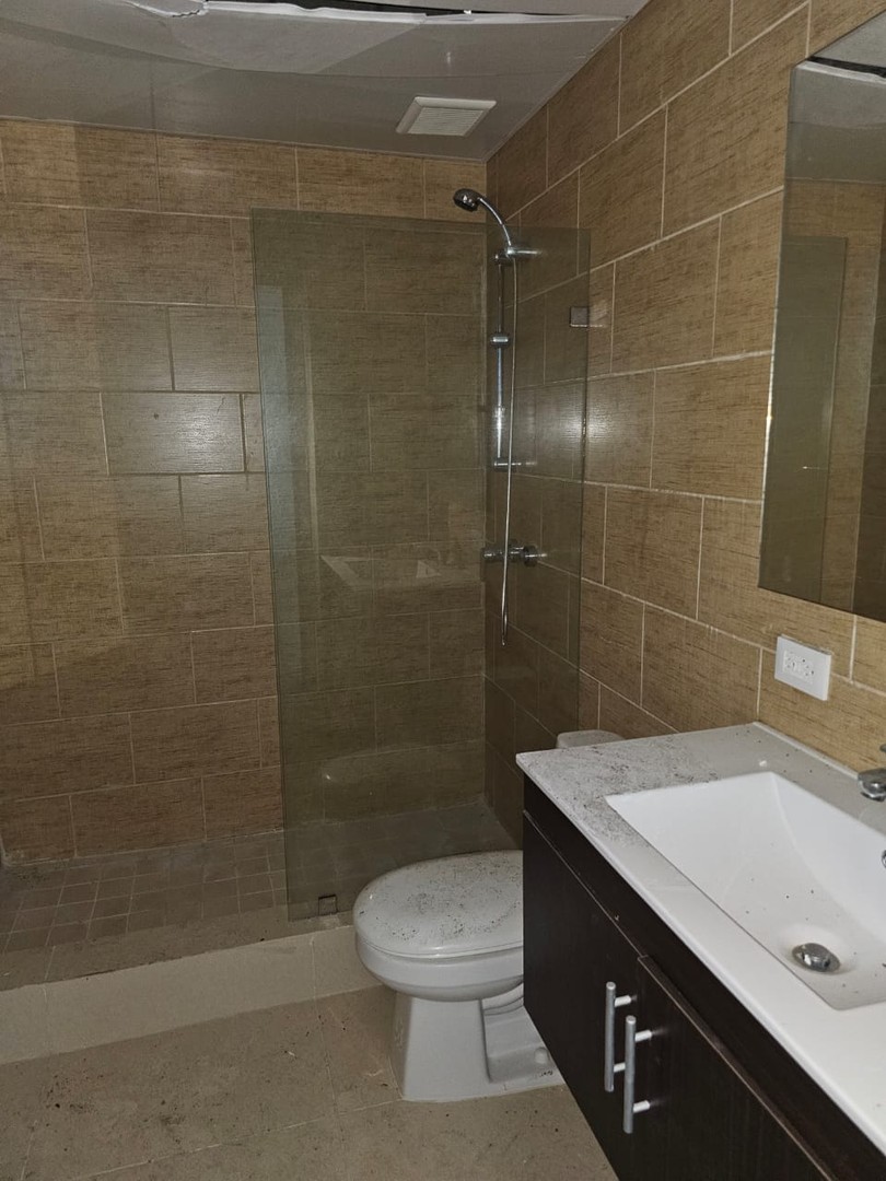 apartamentos - Venta de Apartamento primera linea de plara en Juan Dolio 1