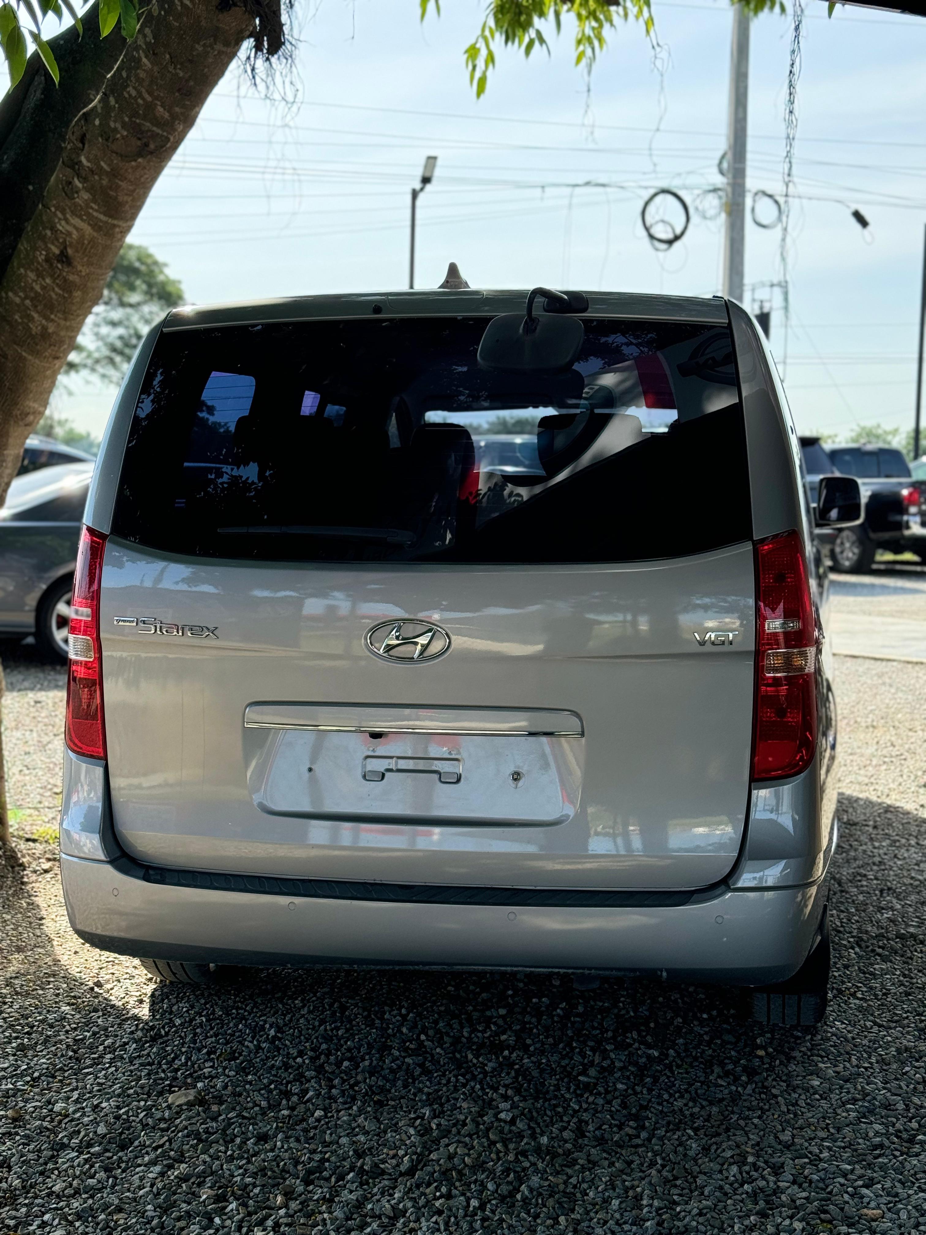 otros vehiculos - Minivan Hyundai Starex 2019 9