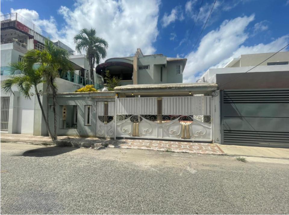 casas - Casa en Venta en Santo Domingo Este