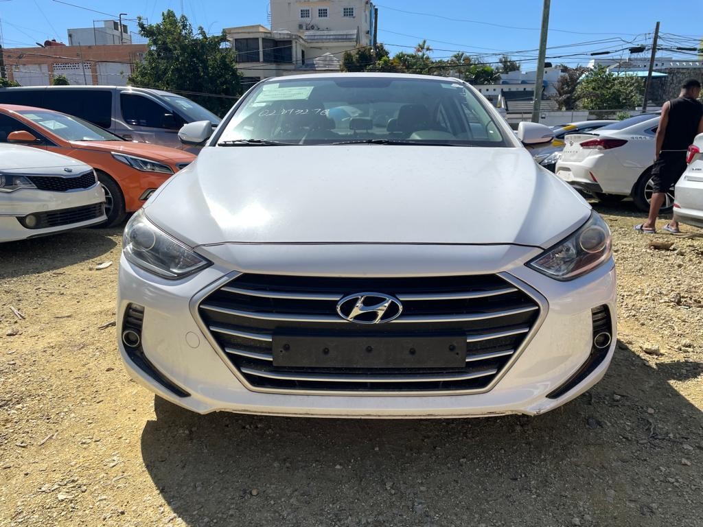 carros - HYUNDAI AVANTE 2018 BLANCO