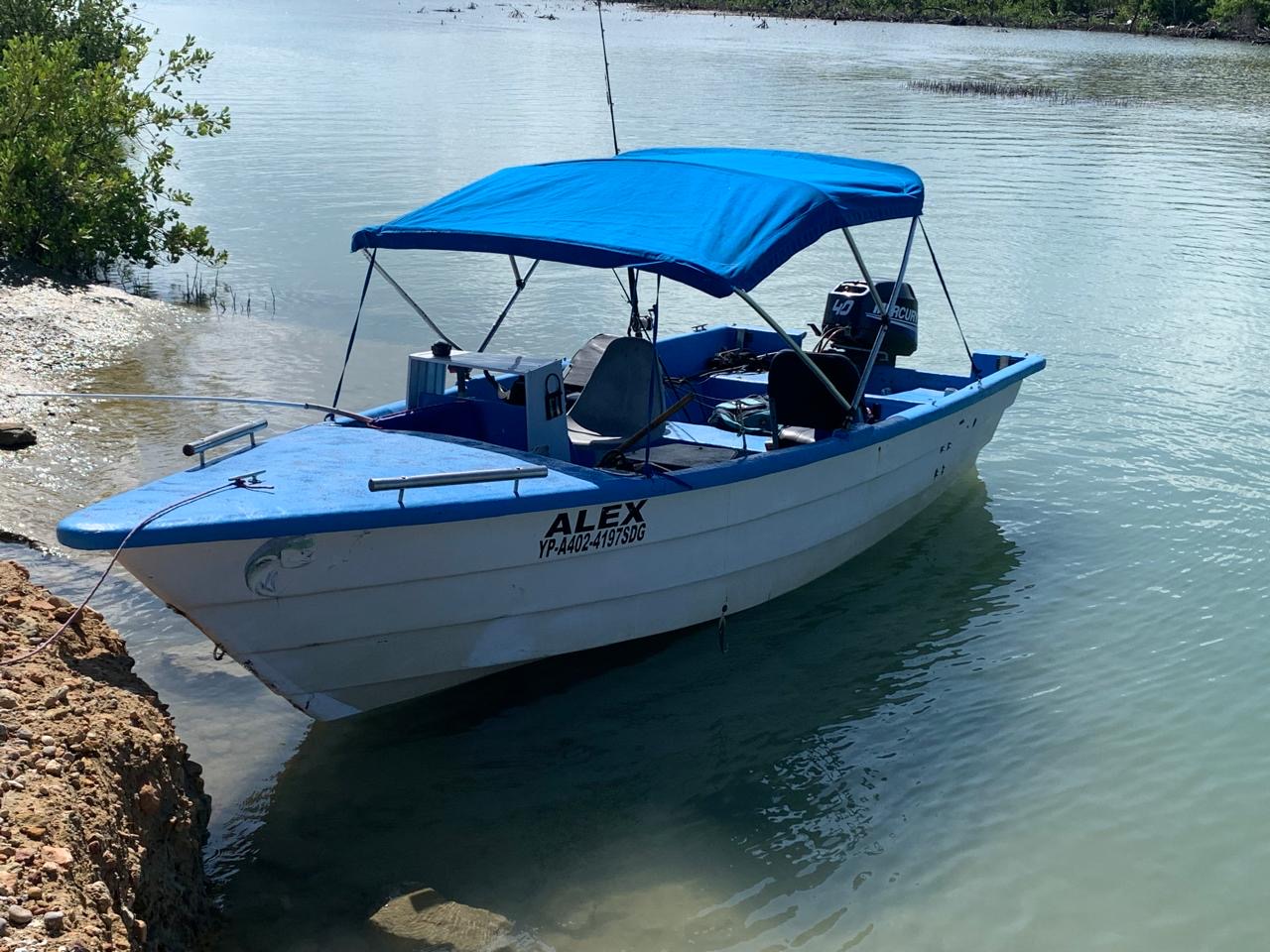 botes - BOTE DE PESCA EN EXCELENTE CONDICIONES 