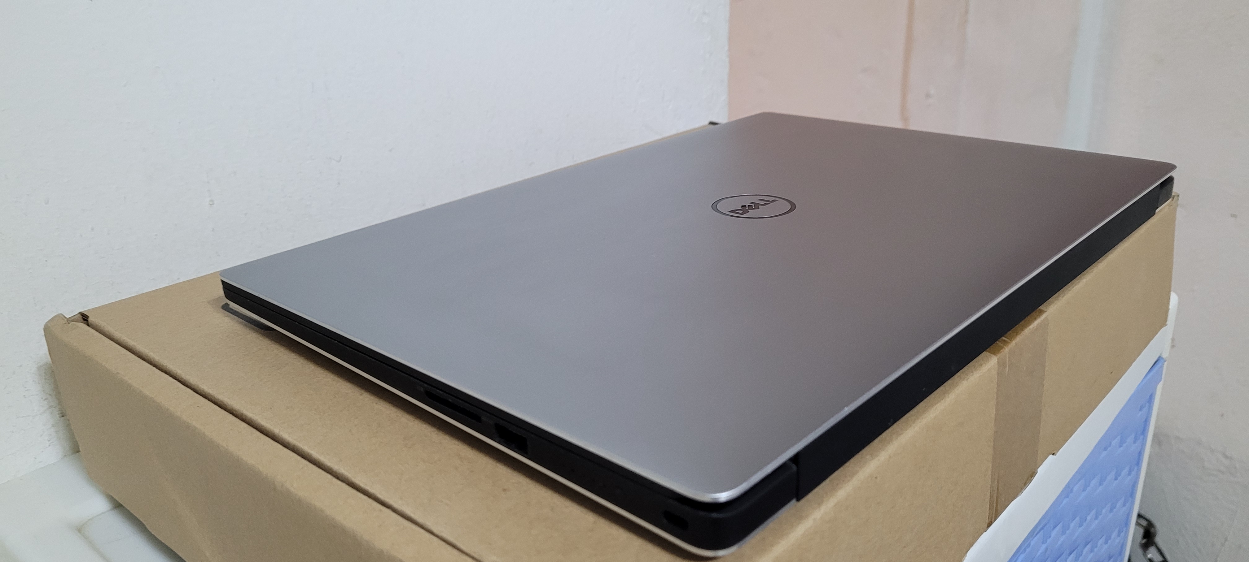 computadoras y laptops - Dell xps Gamer 15 Pulg Core i7 Ram 16gb Disco 256gb SSD Nvidea Gtx 960m 12gb 2