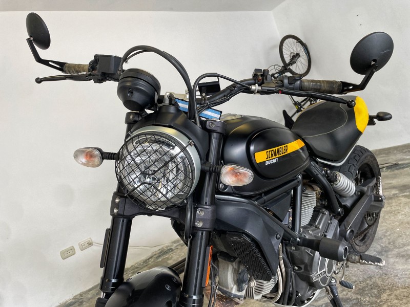 motores y pasolas - Moto ducati scrambler 2017