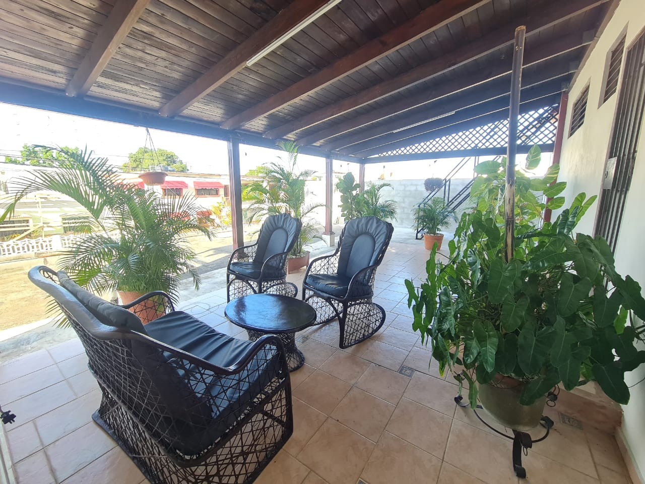 casas - Hermosa casa en venta!

Residencial Santo Domingo, Distrito Nacional.  Rep. Dom. 1