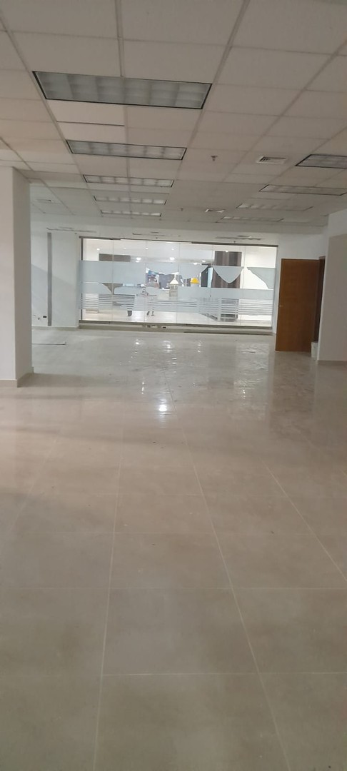 oficinas y locales comerciales - Locales en venta Malecon center de 82m2 metros y 85m2 1