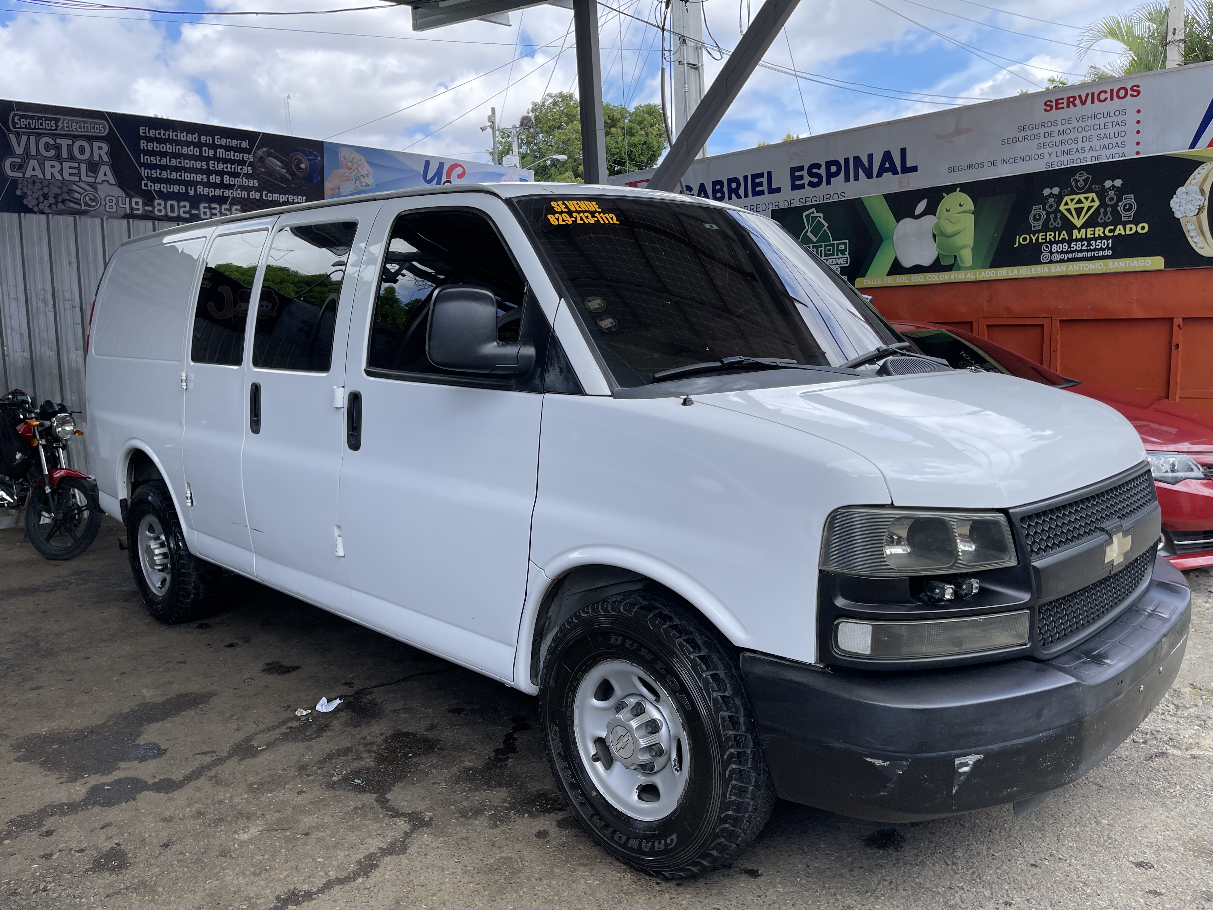 otros vehiculos - Chevrolet express 2013 2