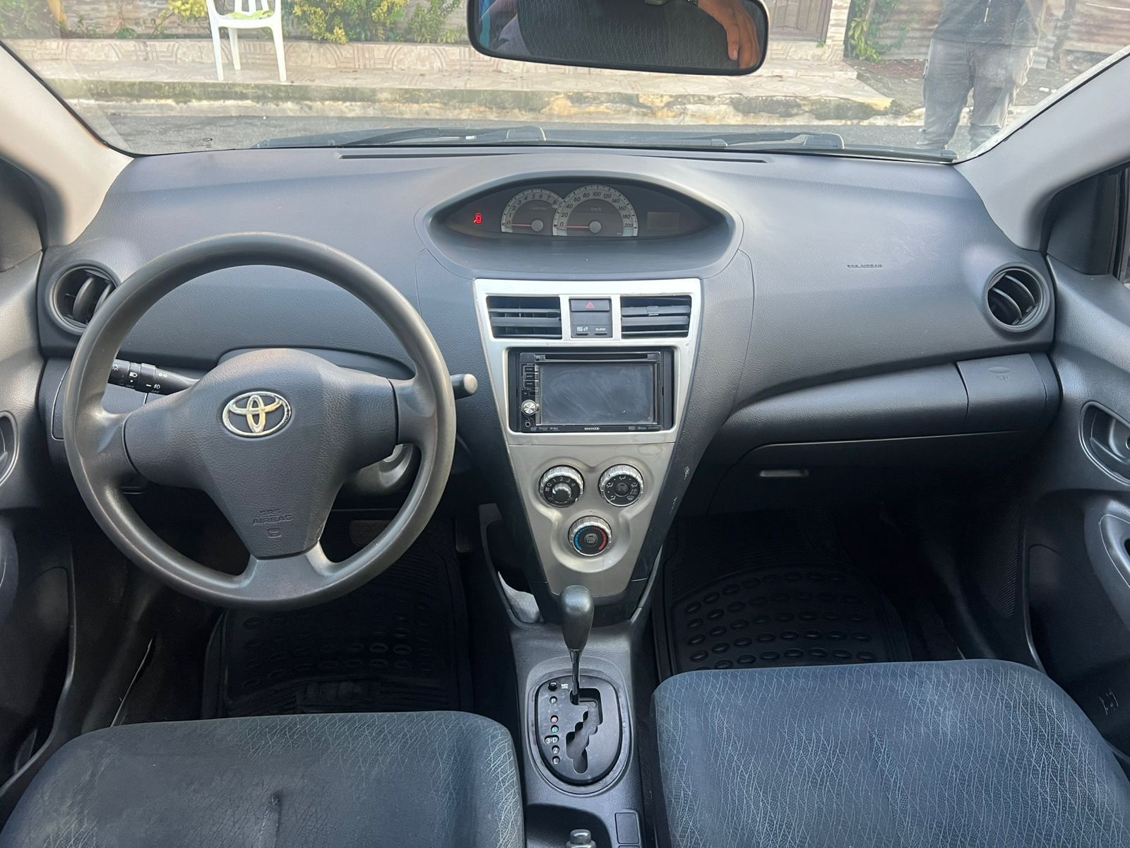 carros - Toyota yaris 2006 3