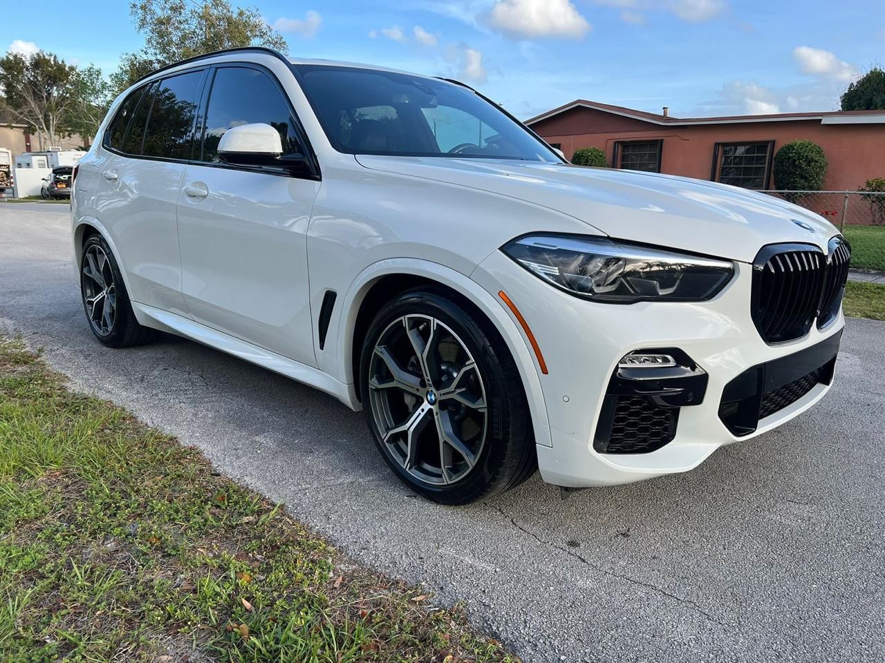 jeepetas y camionetas - BMW X5 Xdrive 2020 excelente estado 