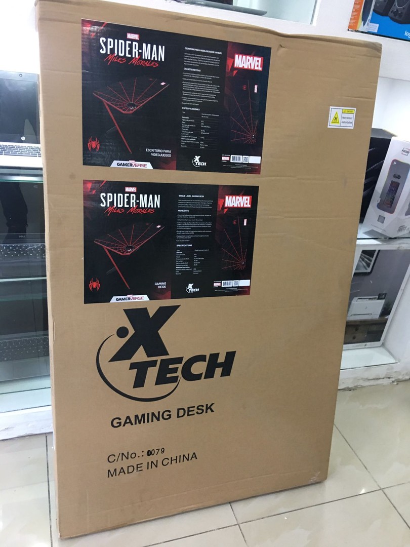 muebles y colchones - MESA XTECH MARVEL SPIDER-MAN GAMING TEXTURIZADA EN FIBRA DE CARBONO 3