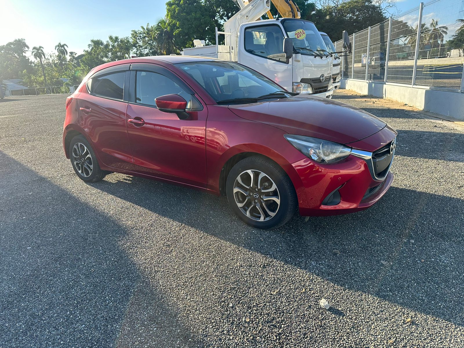 otros vehiculos - Mazda demio año 2018, recién importado de Japón.  4