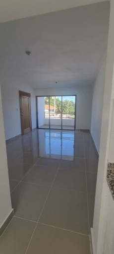 apartamentos - Venta de apartamento 4to nivel en la autopista las americas santo domingo este 0