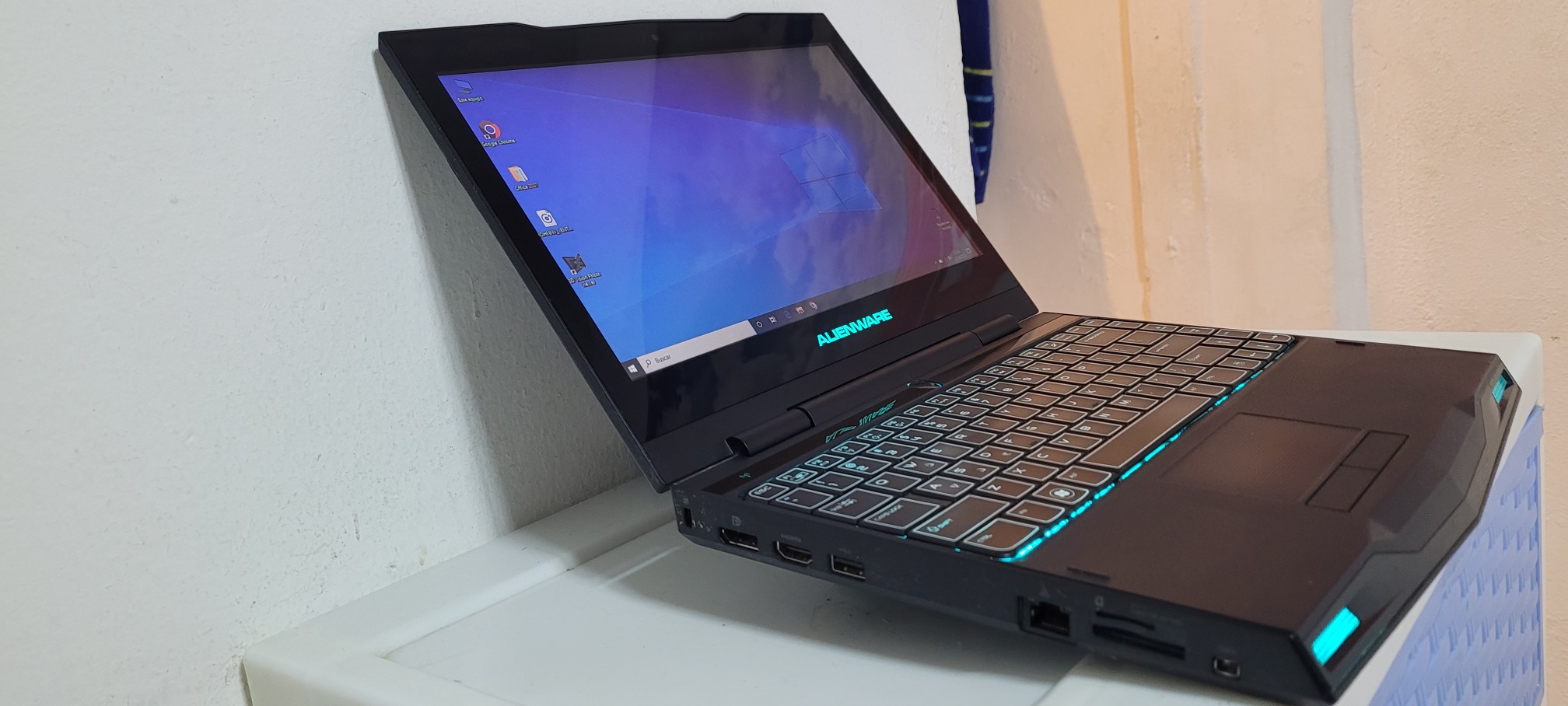 computadoras y laptops - laptop Alienware 13 Pulg Core i7 Ram 8gb Disco 512gb SSD Video Nvidea 4gb 1