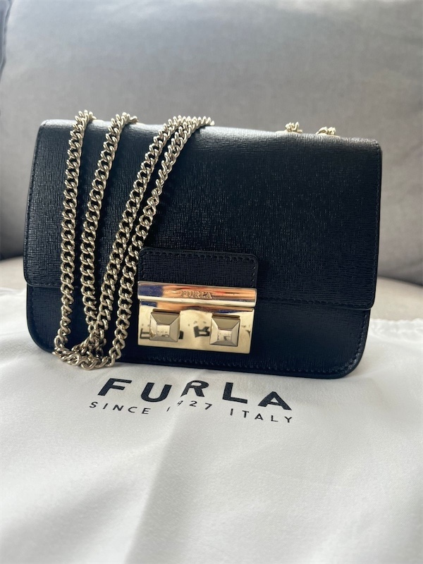 Corotos Cartera Furla negra