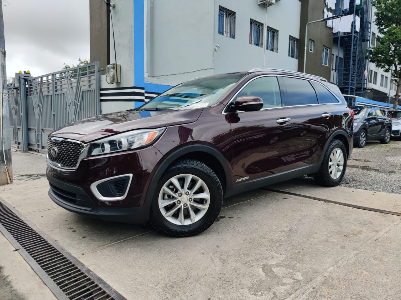 jeepetas y camionetas - 2017 KIA SORENTO FE AWD 2