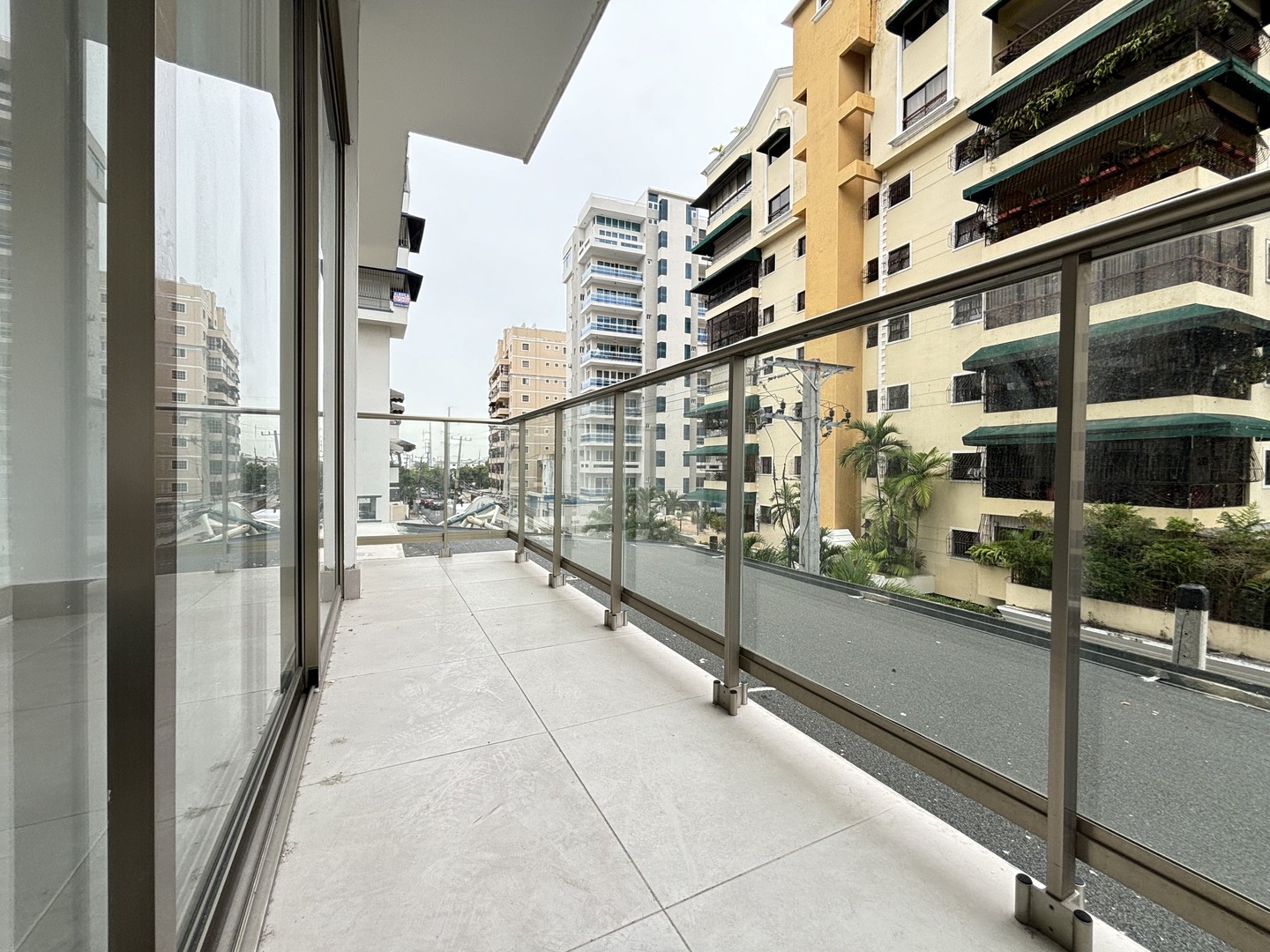 apartamentos - apartamento en ensanche naco en venta  3