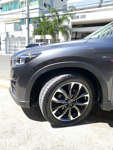 jeepetas y camionetas - Mazda CX-5 Touring 2016-Financiamiento disponible 3