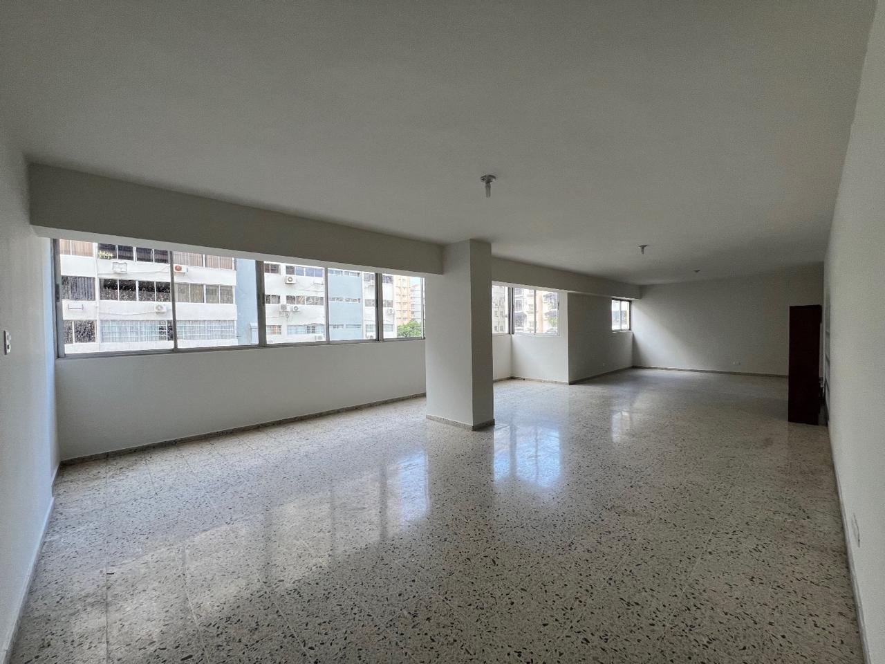 apartamentos - Apartamento en Alquiler, Ensanche Naco USD1,350 2