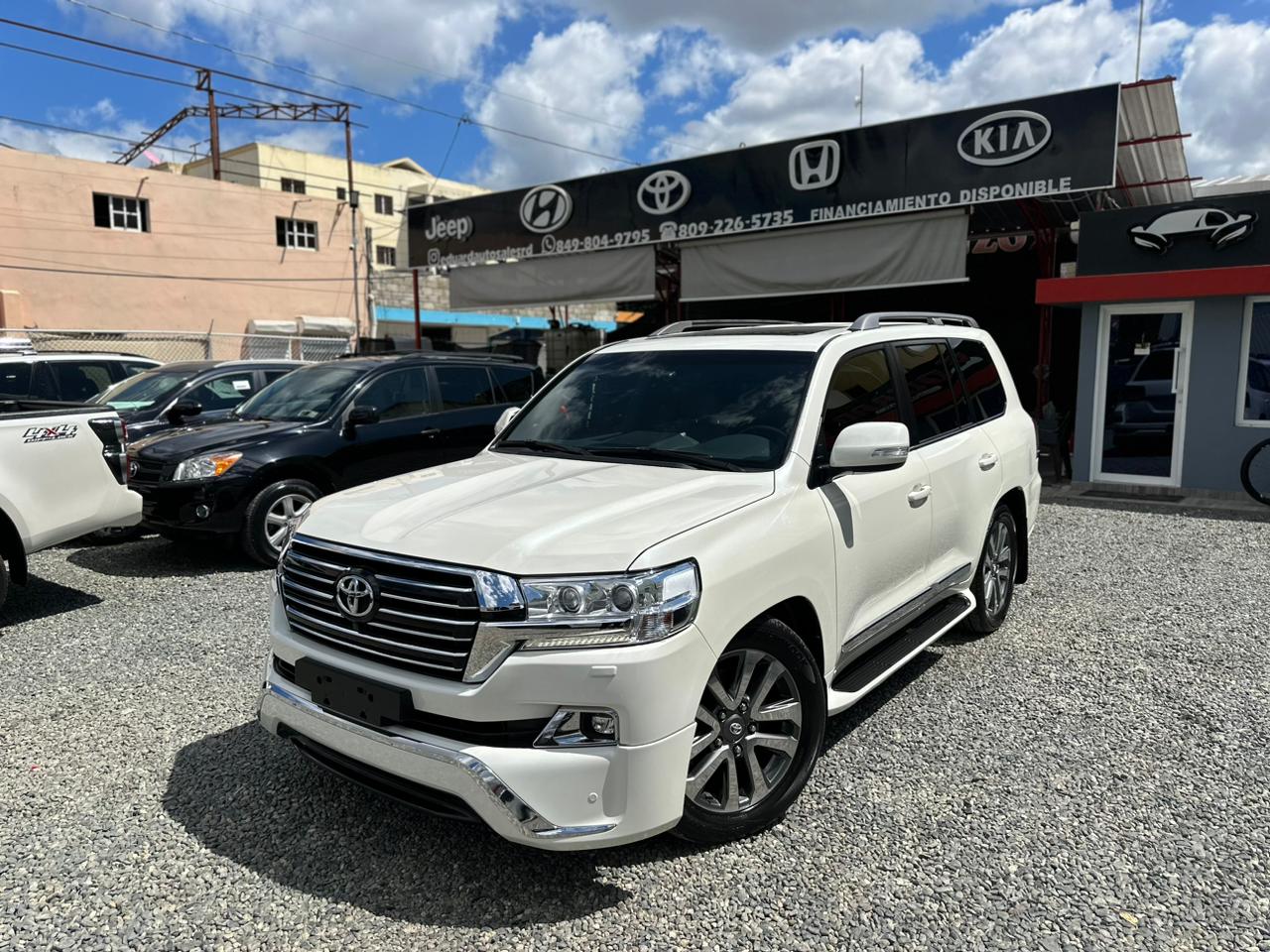 jeepetas y camionetas - Toyota land cruiser 2018 full