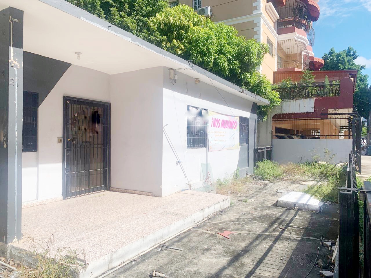 casas - Propiedad en venta céntrica  2