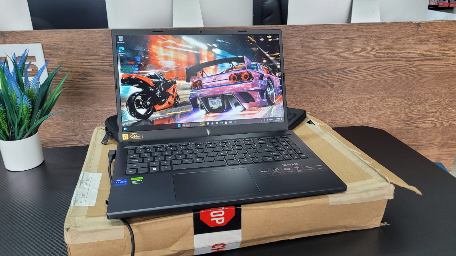 computadoras y laptops - Laptop GAMING i7 13th RTX 4060 - 15.6 plg 144hz  1