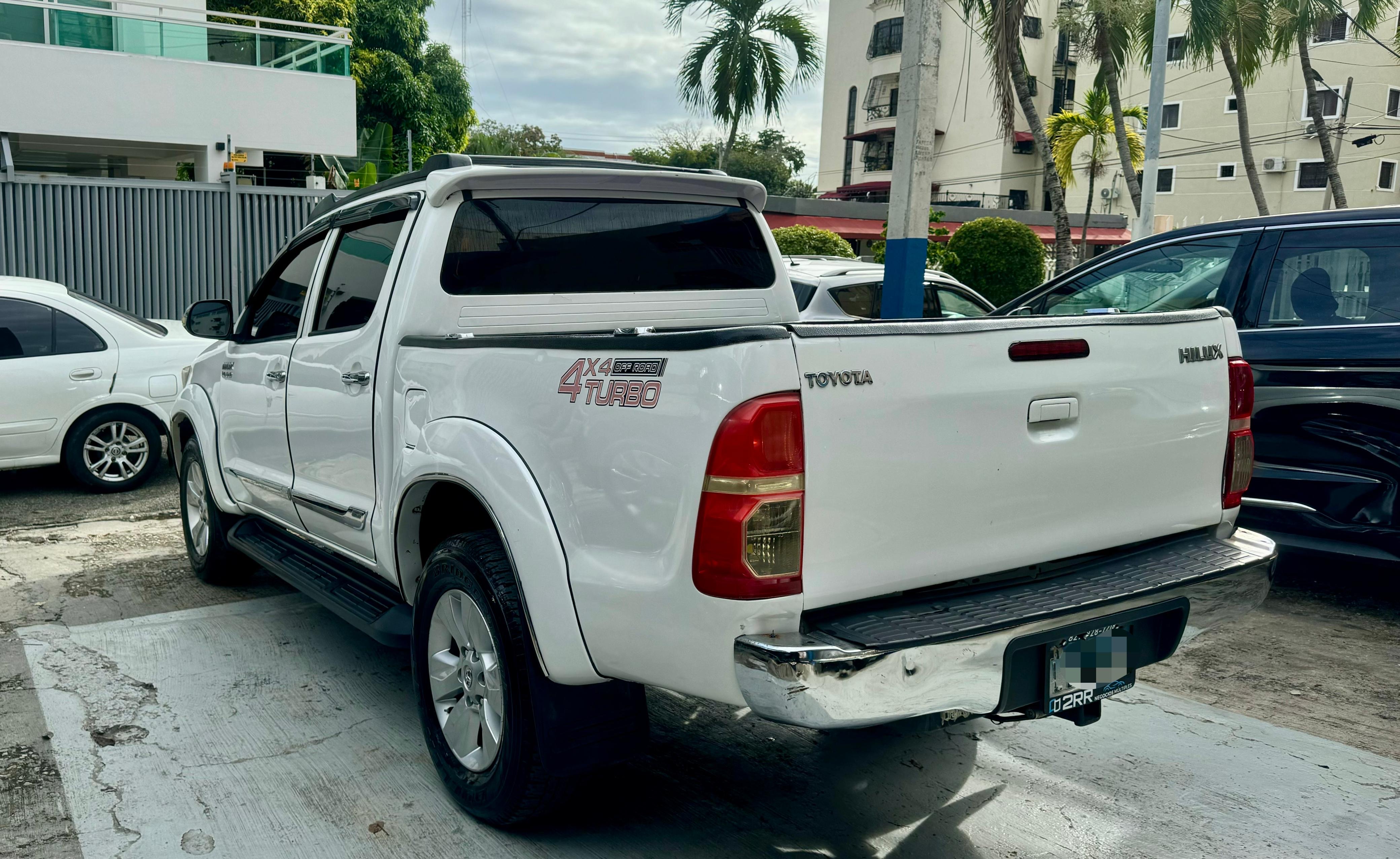 jeepetas y camionetas - Toyota Hilux 2006 Kit 2015 4x4 4