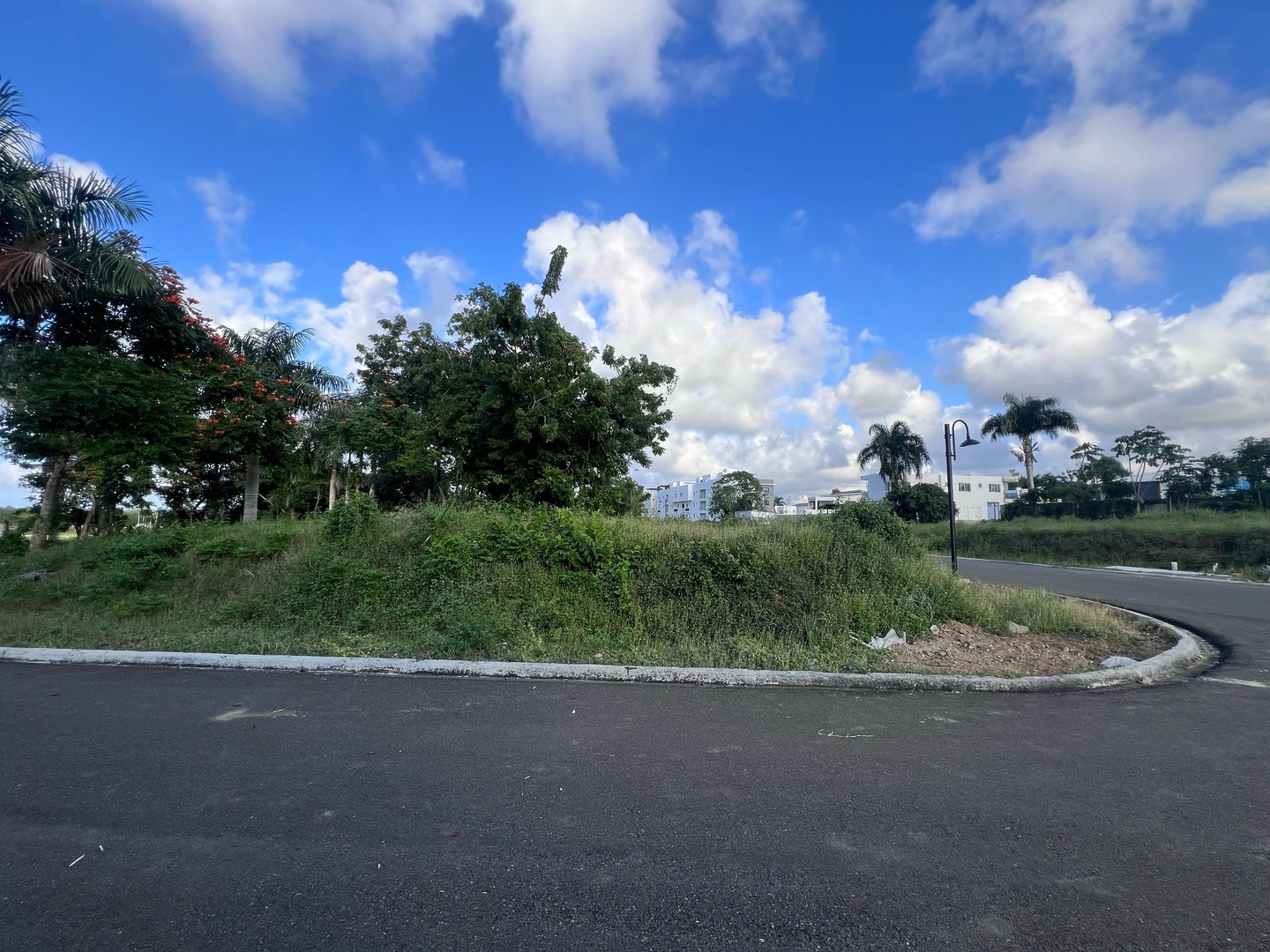 solares y terrenos - OPORTUNIDAD DE INVESION EN EL MEJOR RESIDENCIAL DE PUERTO PLATA 2