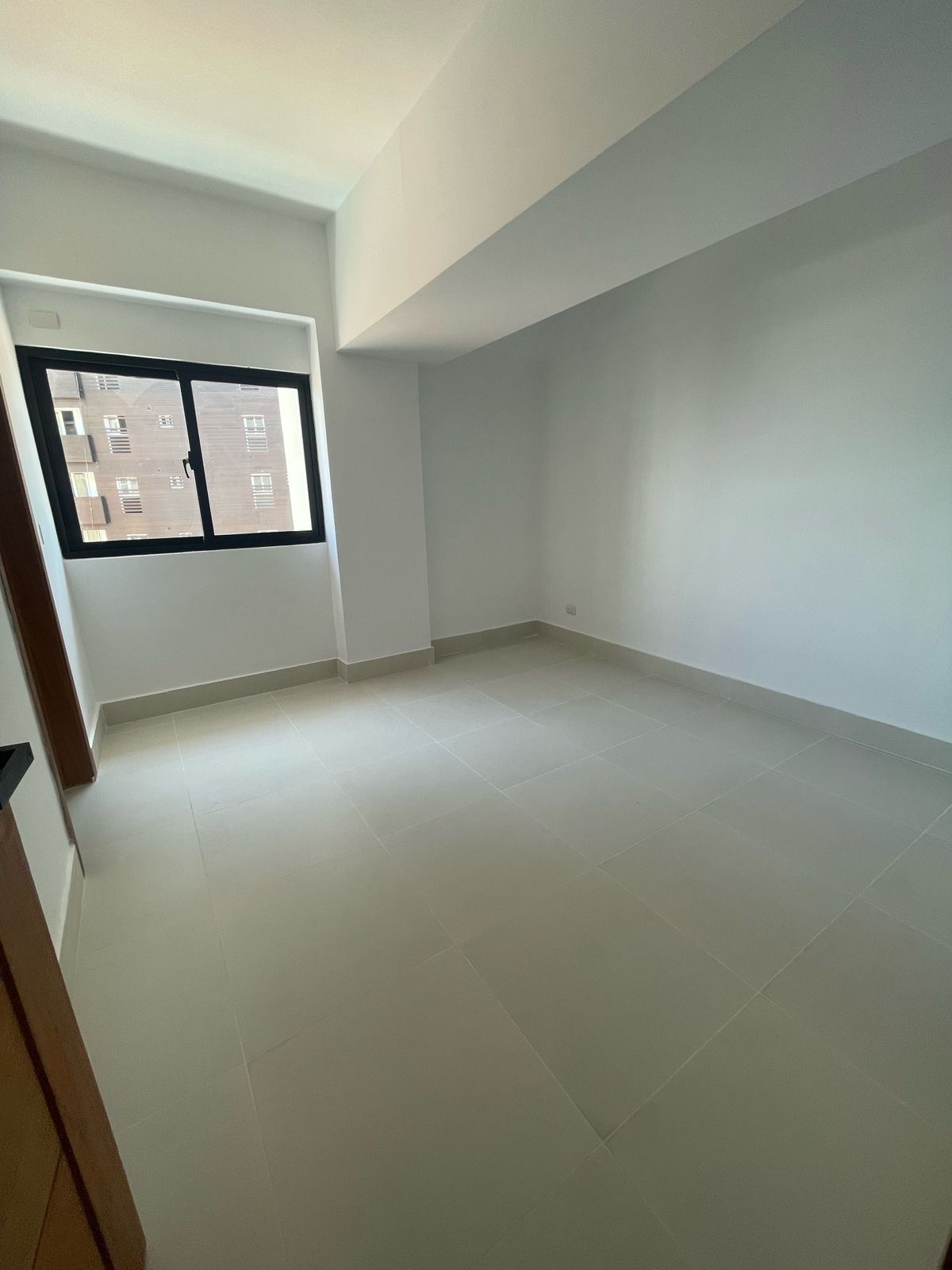 apartamentos - venta de apartamento en Evaristo morales 6to piso con 147mts Distrito nacional  1