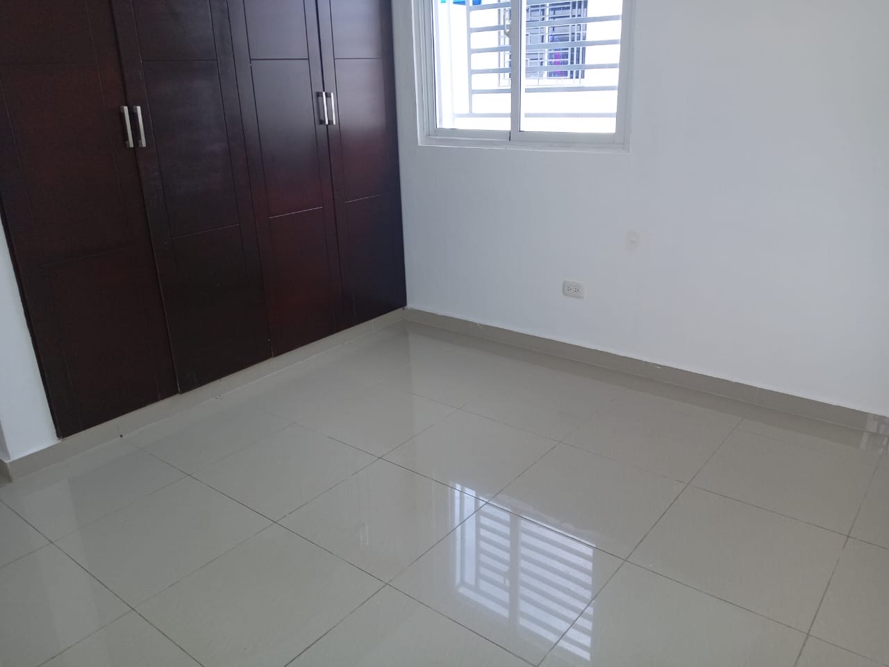 casas - venta de casa en la autopista de san Isidro santo Domingo este  5