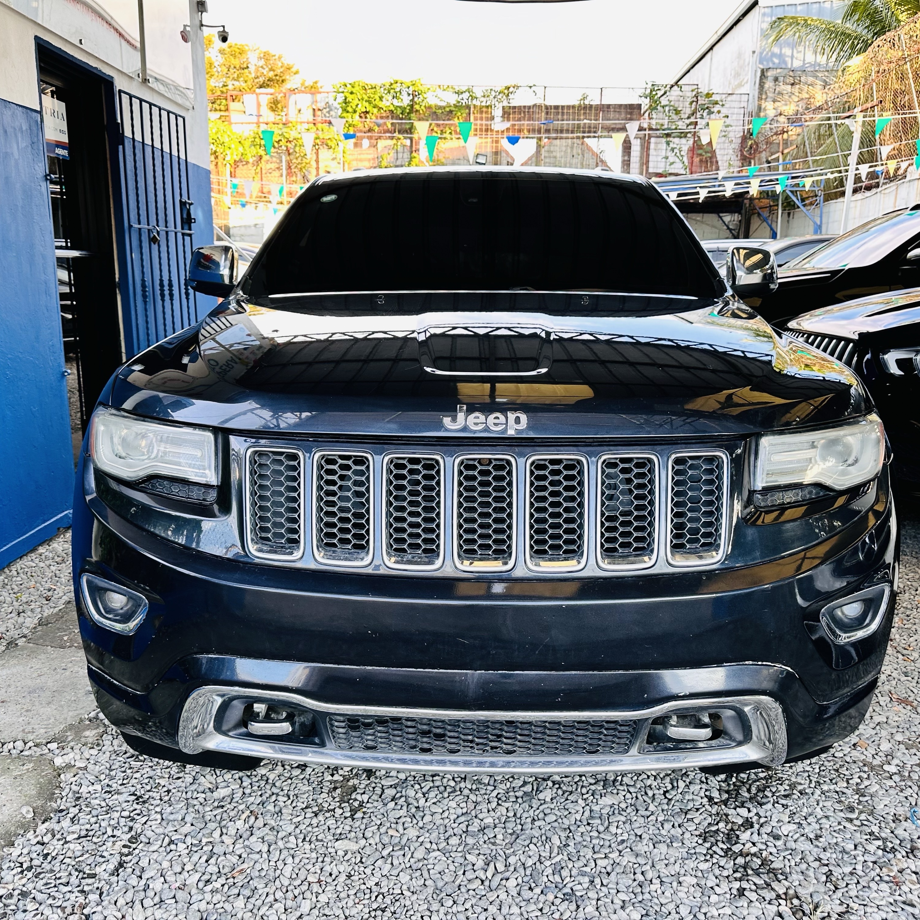 jeepetas y camionetas - jeep grand cherokee overland 2014