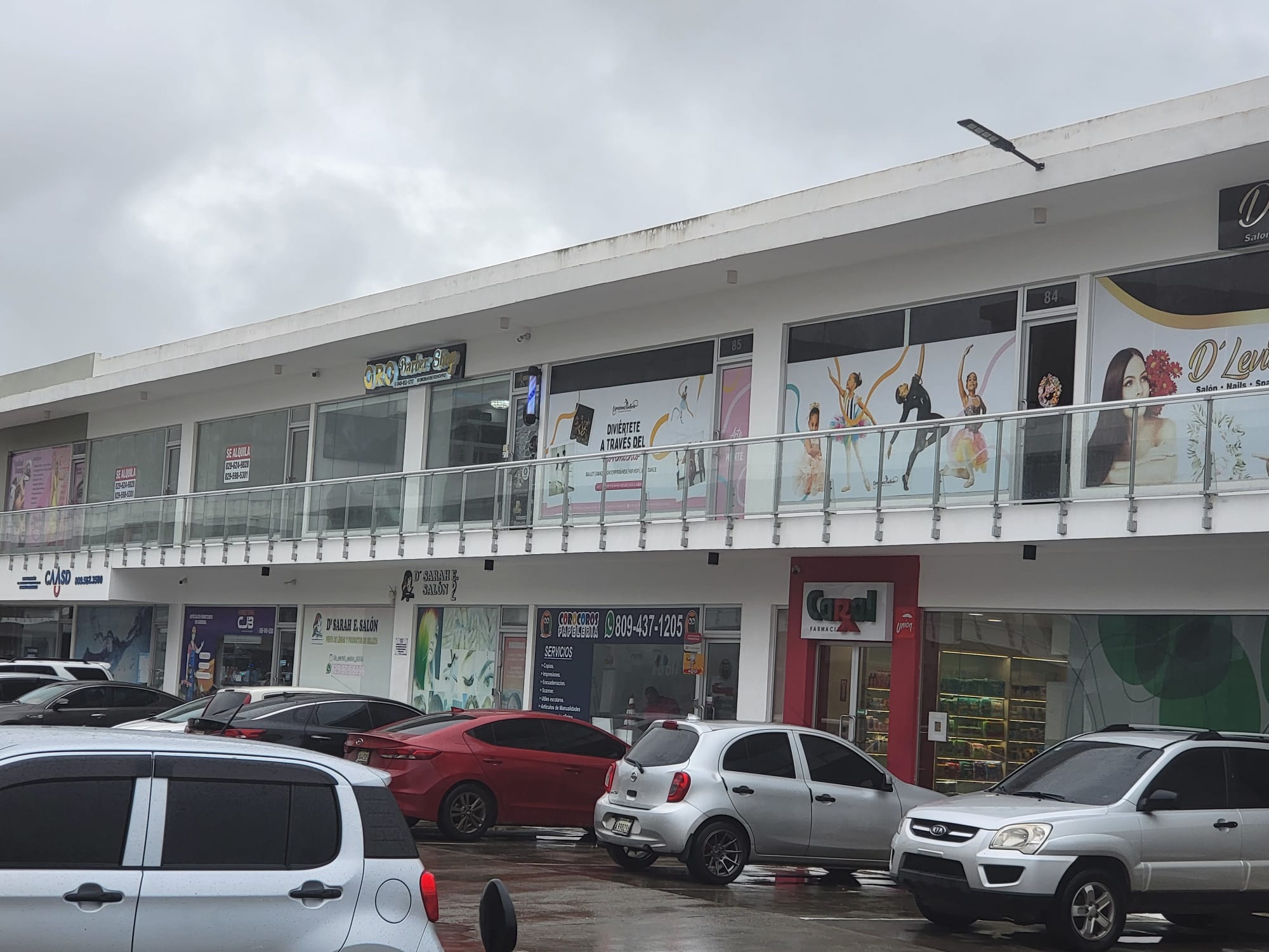 oficinas y locales comerciales - Local en venta con inquilino y buen negocio Santo Domingo Éste  4