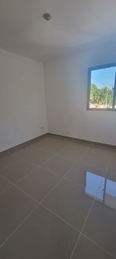 apartamentos - Venta de apartamento 4to nivel en la autopista las americas santo domingo este 5