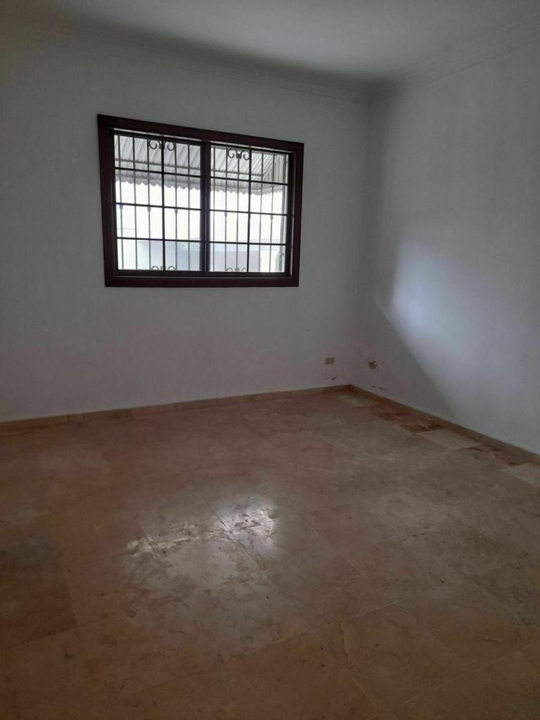 apartamentos - Vendo apto en Bella vista Sur 170. Mts. 
1ro piso 
Cerca del parque mirador sur  9