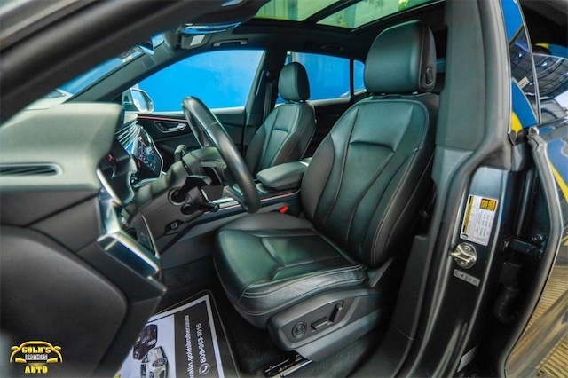 jeepetas y camionetas - Audi Q8 Premium Plus S-Line 2019 Clean Carfax  5