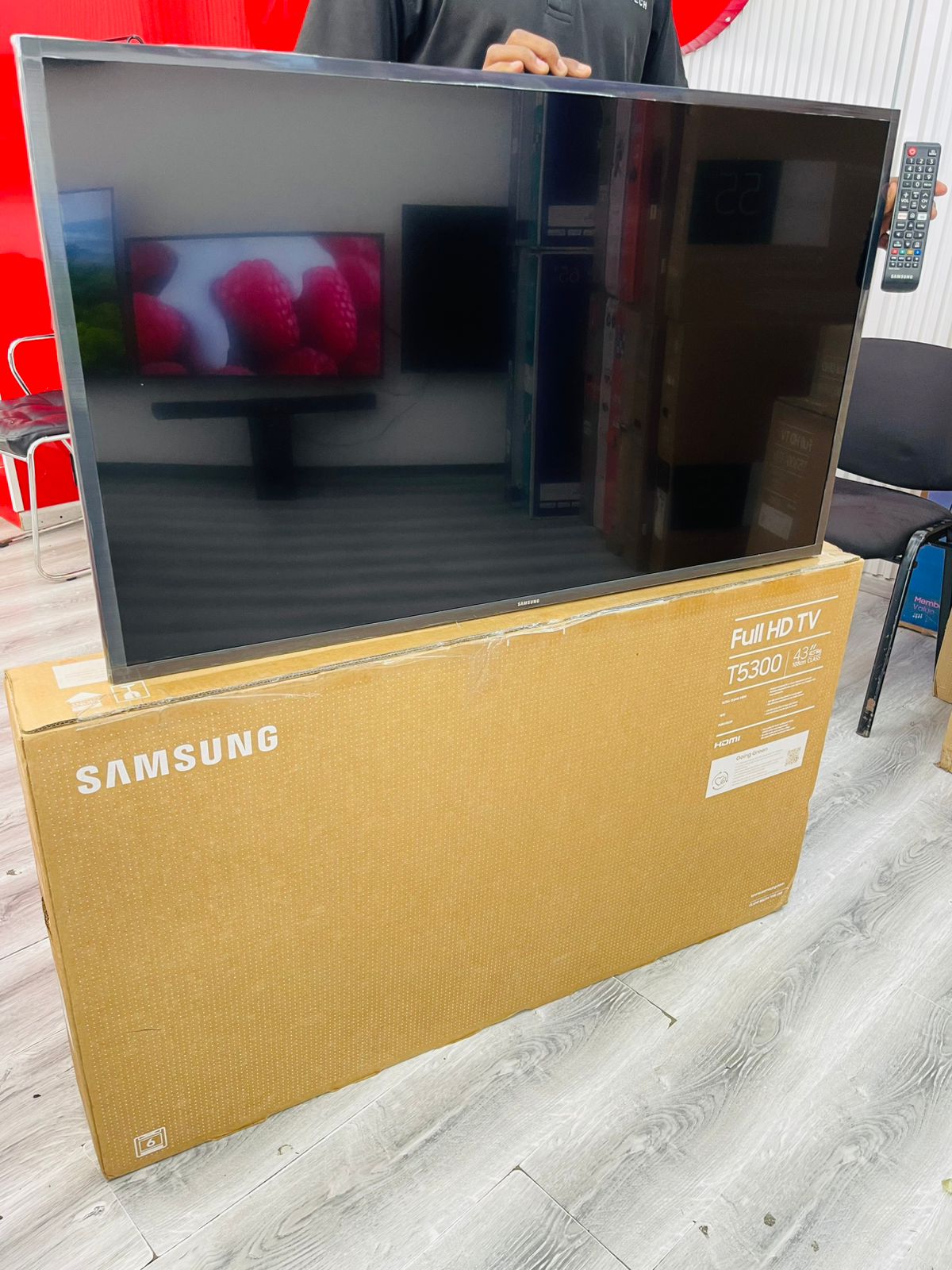 tv - SAMSUNG T5300 43PULG